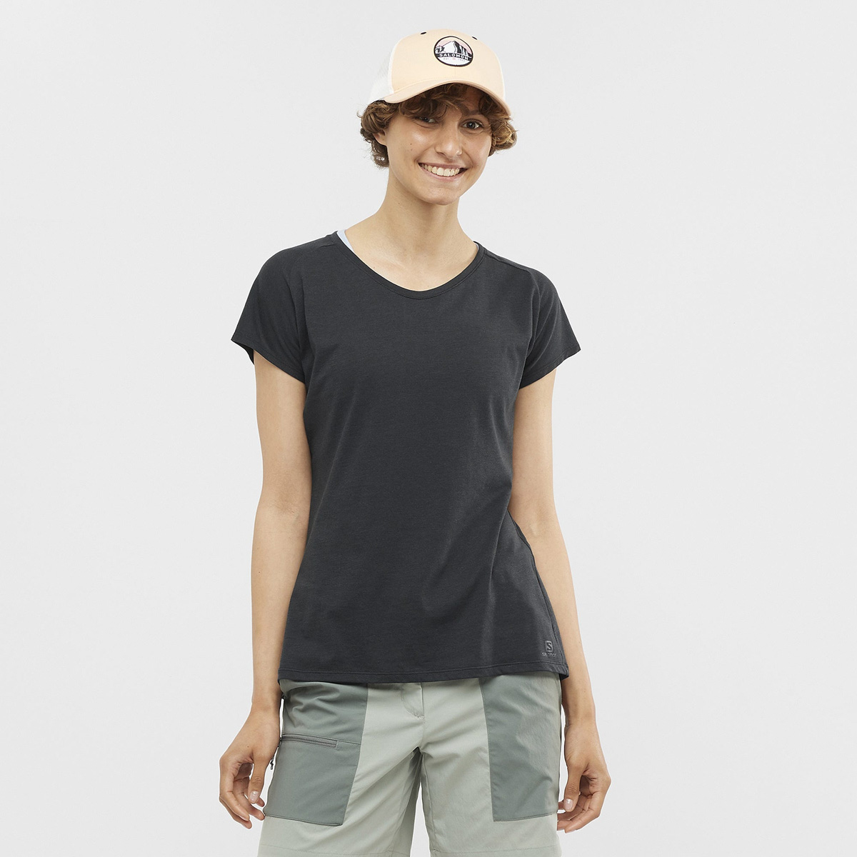 ESSENTIAL SHAPED SS TEE W
